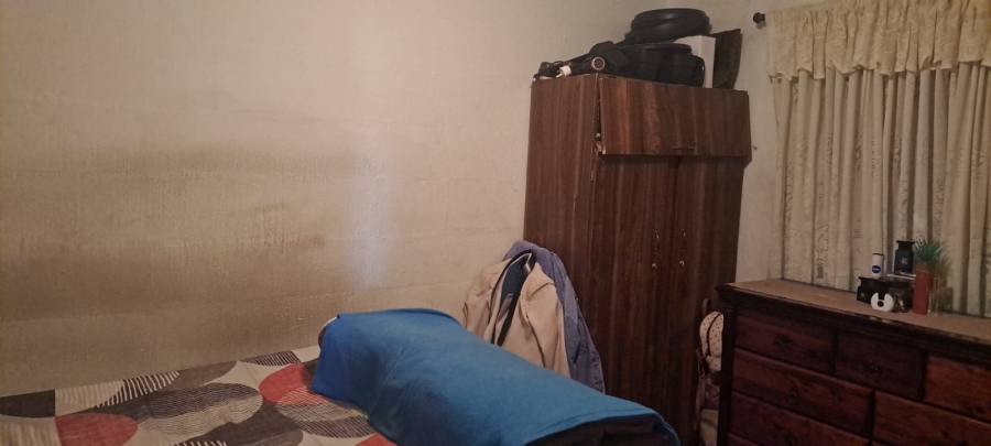 2 Bedroom Property for Sale in Lentegeur Western Cape